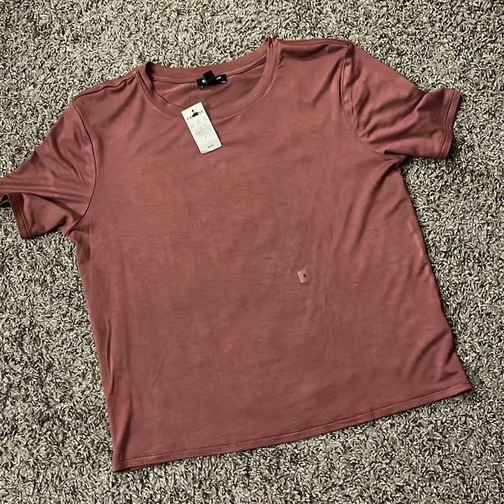 Burgundy crop t shirt